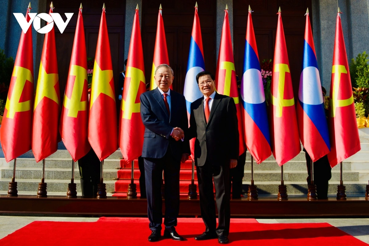 ລາຍ​ການ​ສະ​ຫລຸບ​ຂ່າວເດັ່ນ​​ກ່ຽວ​ກັບ​ການ​ພົ​ວ​ພັນ ຫວຽດ​ນາມ - ລາວ ​ໃນເດືອນ ກຸມ​ພາ 2026 - ảnh 1