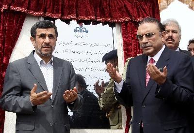 Iran and Pakistan begin work on oil pipeline - ảnh 1