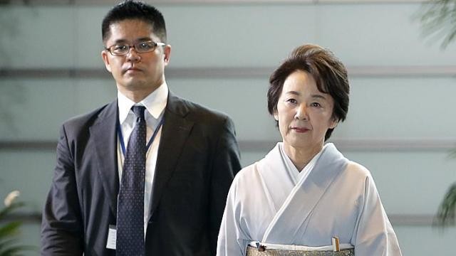 Japanese cabinet minister visits Yasukuni Shrine - ảnh 1