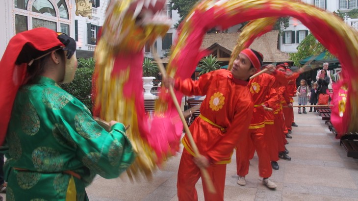 Traditional Vietnamese market at Hanoi Sofitel Metropole  - ảnh 3