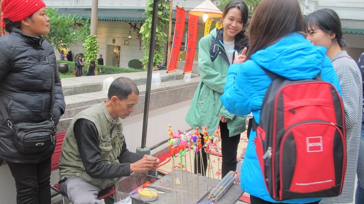 Traditional Vietnamese market at Hanoi Sofitel Metropole  - ảnh 5