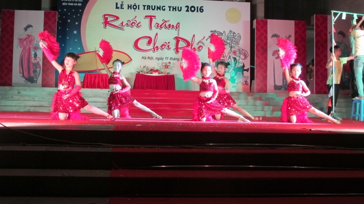 Mid Autumn festival 2016 at Hanoi Museum  - ảnh 7