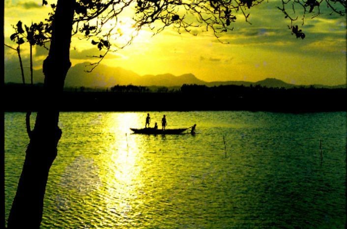 Montaña An y río Tra, símbolos de la belleza de Quang Ngai - ảnh 2