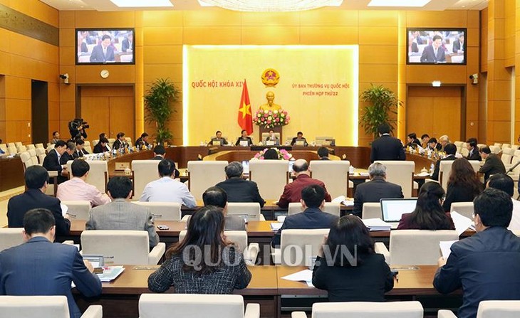 Parlamento vietnamita busca perfeccionar marco legal de educación superior - ảnh 1