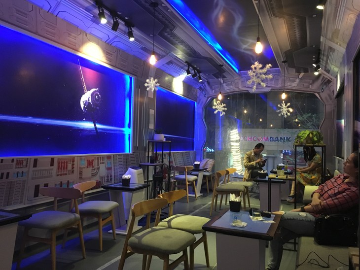 Robo Café, acerca la alta tecnología a la vida cotidiana - ảnh 1