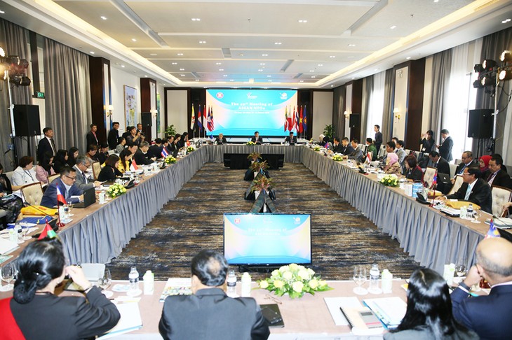 Inauguran Foro de Turismo de la Asean 2019 en Ha Long - ảnh 1