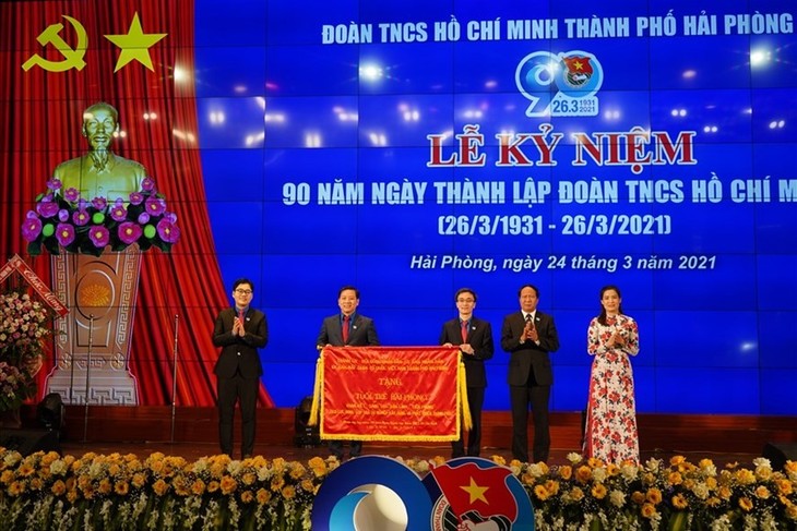 Efectúan actividades por el 90 aniversario de la Unión de Jóvenes Comunistas Ho Chi Minh - ảnh 1