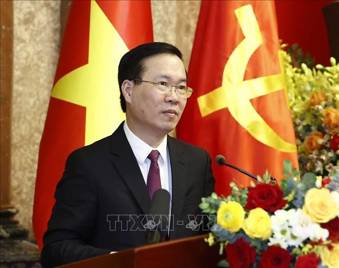 Presencia del presidente vietnamita en la coronación del Rey Carlos III ratifica los lazos entre Vietnam y Reino Unido - ảnh 1