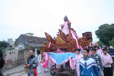 Fiesta amorosa de Chu Dong Tu - Tien Dung - ảnh 2