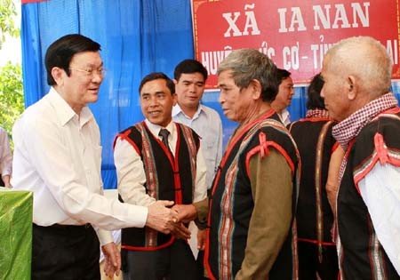 Presidente vietnamita en la provincia altiplana de Gia Lai - ảnh 1