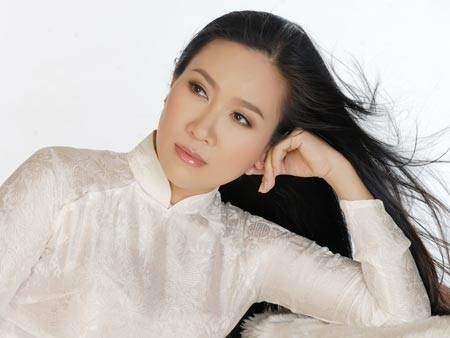 Cantante Van Khanh - ảnh 1