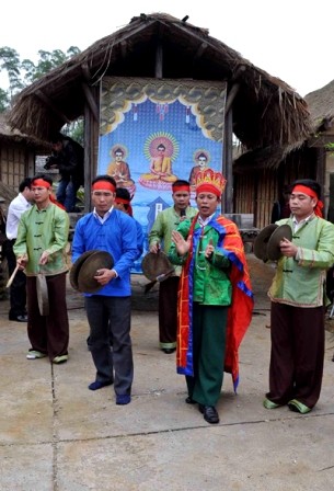 Coloridos primaverales de etnias vietnamitas - ảnh 3