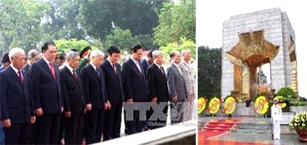 Dirigentes vietnamitas expresan gratitud al Prócer de la independencia - ảnh 1