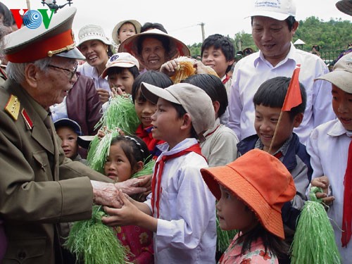 General Vo Nguyen Giap en la corriente histórica de la nación - ảnh 4