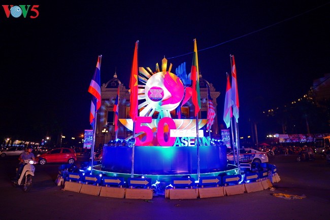 50th anniversary of ASEAN establishment marked - ảnh 1