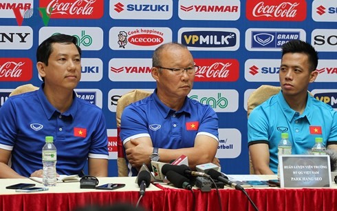 베트남 축구팀,  AFF 컵 (동아시안 컵) A조 선두 등극 결의 - ảnh 1