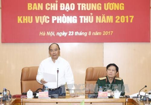 Première session du comité national chargé de l’édification des zones de défense - ảnh 1