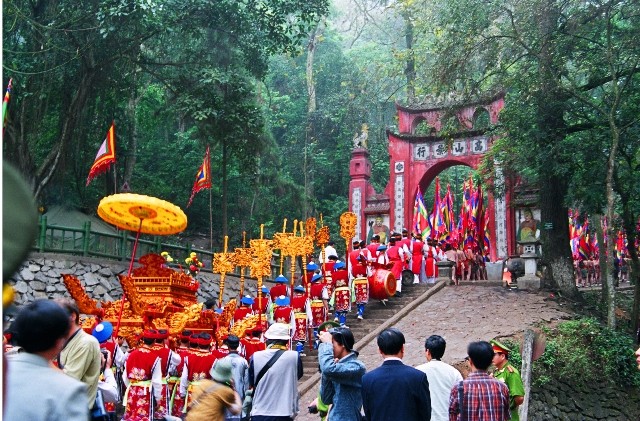 Fête des rois Hùng, symbole de l’union nationale - ảnh 2