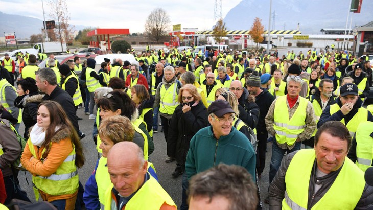 Gilets jaunes: 15.000 manifestants ce mercredi, 