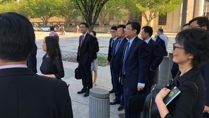 Chine-États-Unis : Lio He à Washington pour des négociations tendues - ảnh 1