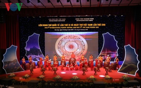 Quang Ninh: Ouverture de la Soirée de la poésie internationale  - ảnh 1