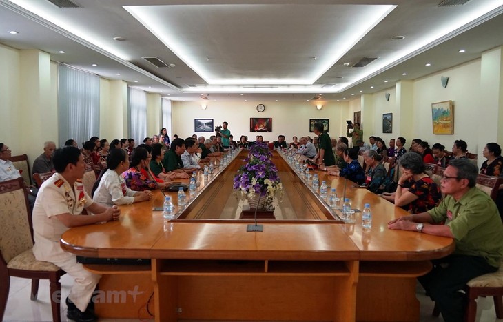 Hommage aux volontaires vietnamiens tombés au champ d’honneur au Cambodge - ảnh 1