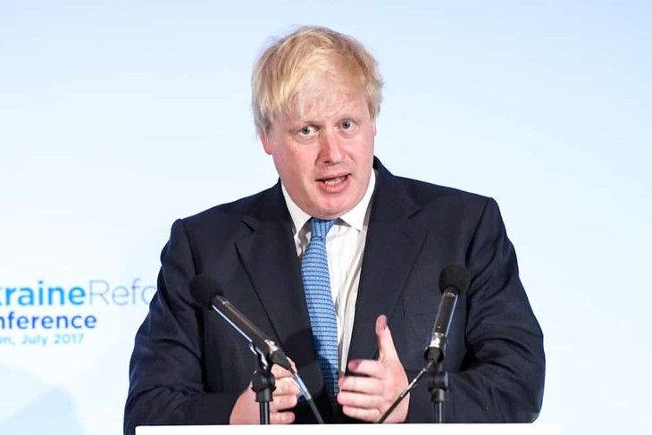 Des réactions après la victoire de Boris Johnson - ảnh 1