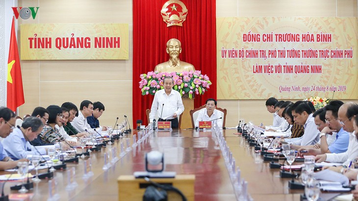 Truong Hoa Binh en déplacement à Quang Ninh - ảnh 1