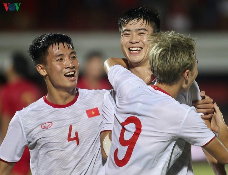 Coupe du monde 2022 : le Vietnam domine l’Indonésie 3-1 au 2e tour des éliminatoires d’Asie - ảnh 1