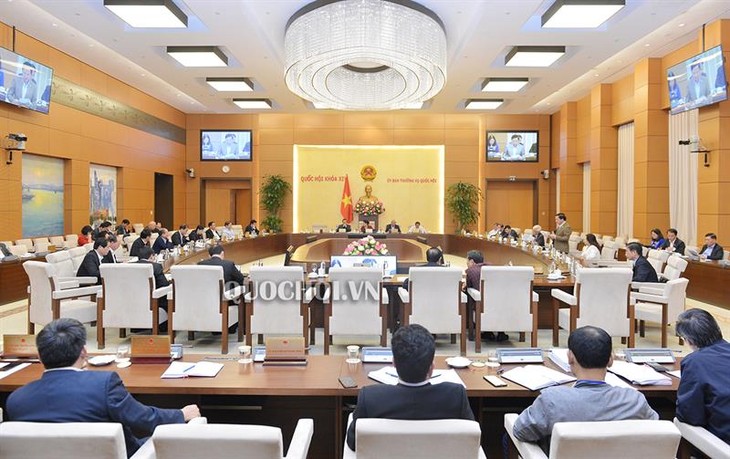 Ouverture de la 40e session du comité permanent de l’Assemblée nationale - ảnh 1