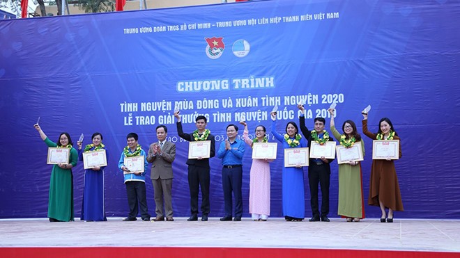 Remise du Prix national du Volontariat 2019 - ảnh 1