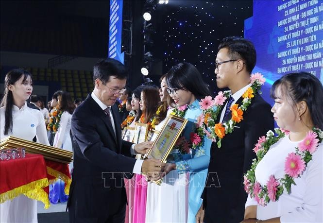 Célébration de la Journée des élèves et étudiants vietnamiens - ảnh 1