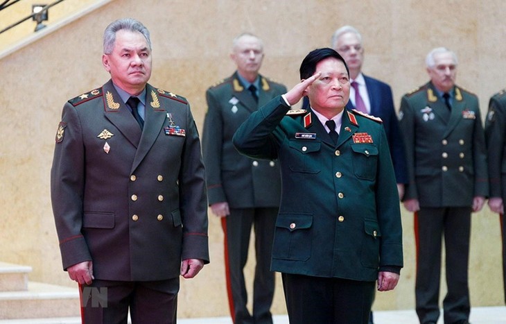 Entretien entre Ngô Xuân Lich et son homologue russe Sergey Shoigu - ảnh 1