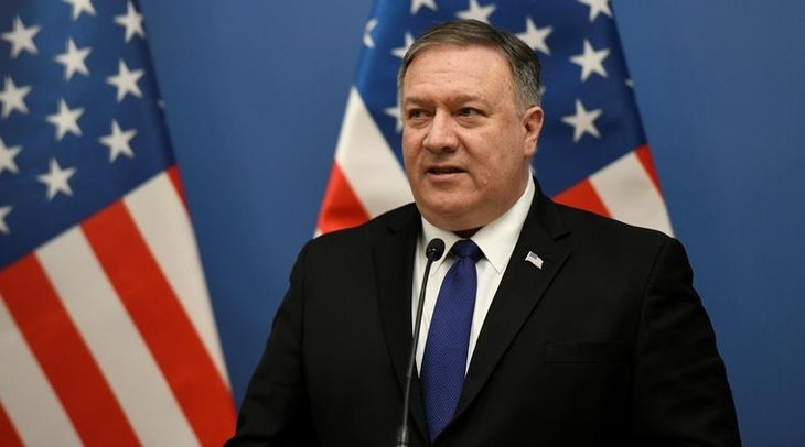 Mike Pompeo à Prague pour le début d'une tournée en Europe centrale  - ảnh 1