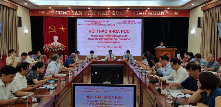   Colloque sur les 75 ans de la Déclaration d’indépendance du Vietnam - ảnh 1