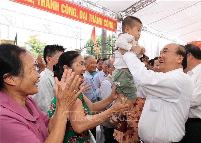 Nguyên Xuân Phuc à la Journée de la grande union nationale à Hai Duong - ảnh 1