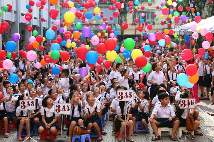 L’année scolaire 2021-2022 pourrait commencer dès le 23 août - ảnh 1