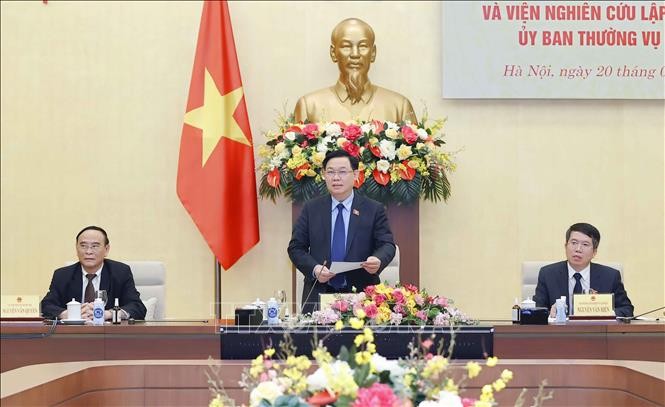 Renforcer la coopération entre l'Institut d'études législatives et l’Association des juristes vietnamiens - ảnh 1