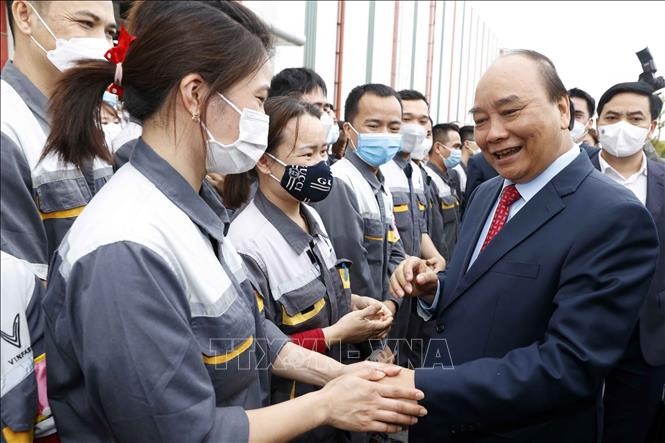 Têt 2022: Nguyên Xuân Phuc rend visite aux habitants de Hai Phong - ảnh 2