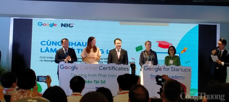 Google soutient la transformation numérique du Vietnam - ảnh 1