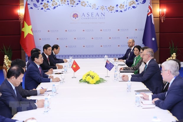 Pham Minh Chinh rencontre ses homologues canadien, australien et singapourien - ảnh 2