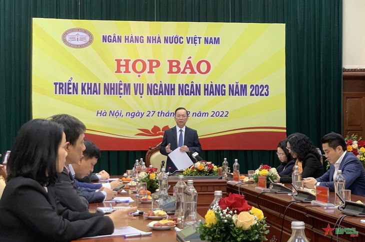 Les missions prioritaires en 2023 pour les banques vietnamiennes - ảnh 1