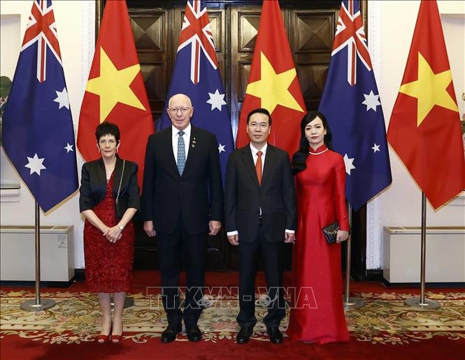 Vo Van Thuong donne un banquet d’État à David Hurley - ảnh 1