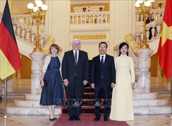 Vo Van Thuong offre un banquet d’État à Frank-Walter Steinmeier - ảnh 1