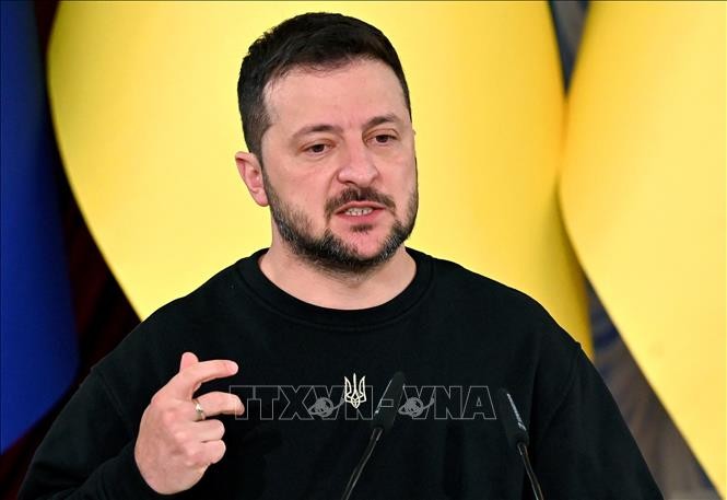 Volodimir Zelensky: l'adoption rapide de l'aide américaine à l'Ukraine par le Congrès est vitale - ảnh 1