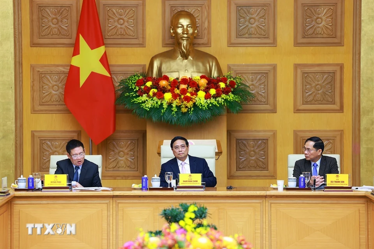 Pham Minh Chinh préside une table ronde avec les entreprises de l’ASEAN - ảnh 1