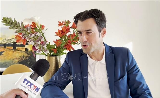 Relations Vietnam-France: vers un approfondissement historique - ảnh 1