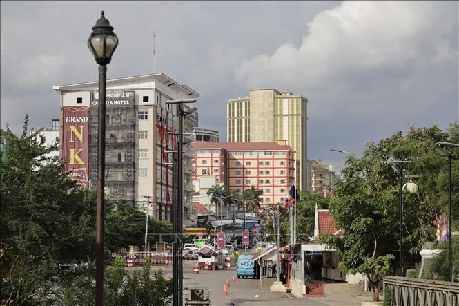 Le Cambodge appelle à un «cessez-le-feu immédiat» avec la Thaïlande - ảnh 1