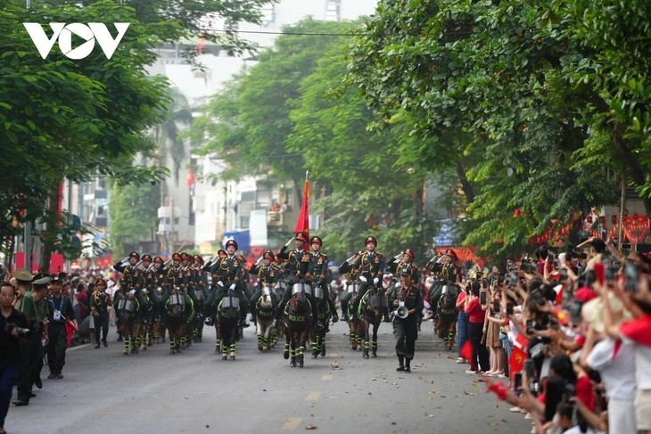 Les médias internationaux couvrent la célébration du 80e anniversaire de la Fête nationale du Vietnam - ảnh 3