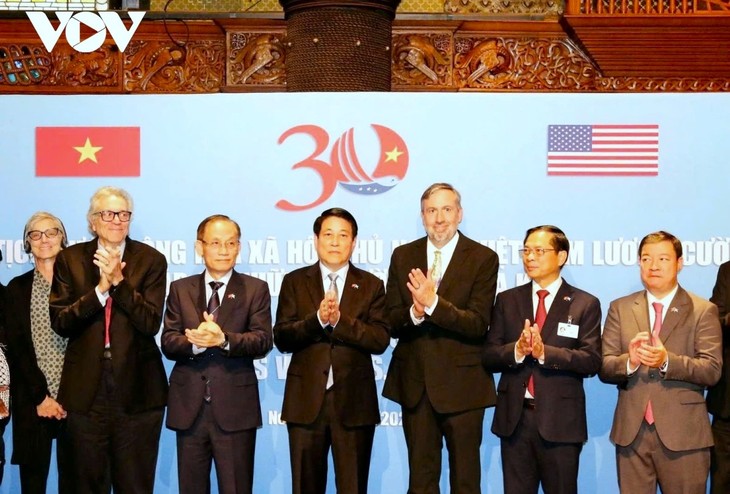 Luong Cuong promeut le partenariat Vietnam–États-Unis - ảnh 3